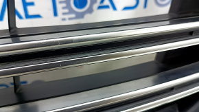 Mazda CX-9 16-20 radiator grille without emblem, with chrome inserts, under the podium, dent, sand