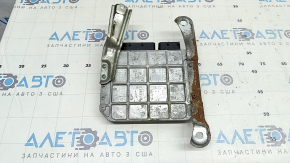Toyota Camry v40 3.5 engine computer ECU with brackets, rusty