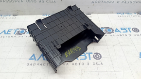 Head unit mount for Audi E-Tron 19-23