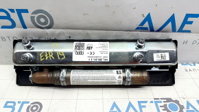The driver's left knee airbag for the Audi E-Tron 19-23 has scuffs and a rusty squib.