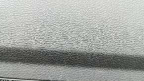 Audi Q5 80A 20-24 black, scratched dashboard with airbag