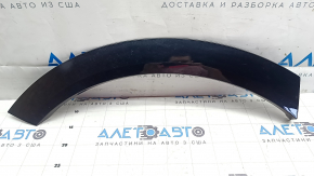 The rear right fender arch trim of the Audi E-Tron 19-23 is worn out.