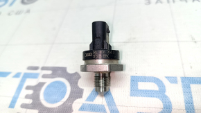 Fuel pressure sensor Audi Q5 80A 21-24 2.0T on the fuel rail
