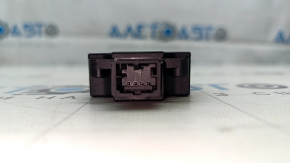 Actuator motor for the rear row center console air duct for the Audi E-Tron 19-23
