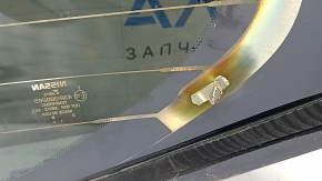 Nissan Rogue 21-24 rear trunk glass tinted