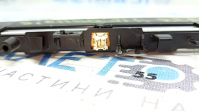 The brake light on a Toyota Sienna 21-25 is broken.