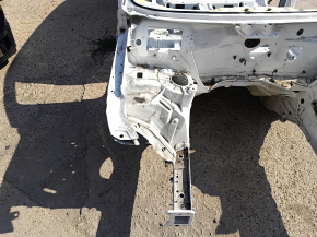 Front right quarter panel of an Audi Q5 80A 18-24 on the body, white, dented threshold