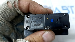 BMW 3 G20 19 trunk lid closing button - internal with lock