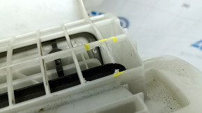 Mazda CX-9 16-23 heater assembly ventilation broken mount, missing part in grille