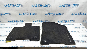 A set of 8-seater black floor mats for the Toyota Sienna 21-25, dry-cleanable