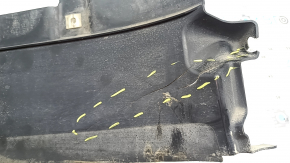 Front left fender liner, lower part, Audi E-Tron 19-23, missing fragment, cracks, broken fasteners