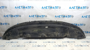 The front bumper protection of the Audi E-Tron 19-23 is missing fragments and cracks.