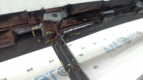 Audi E-Tron 19-23 Quattro radiator grille base, lower part, cracks