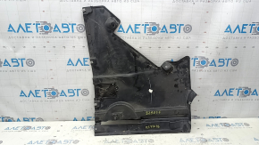The rear left underbody protection of the Audi Q5 80A 18-24 is worn out.