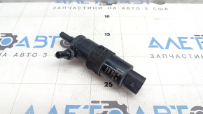 Headlight washer motor for the Audi E-Tron 19-23