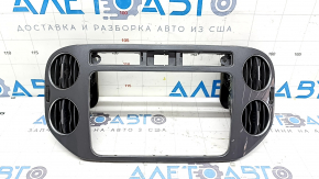 VW Tiguan 2009-2018 front panel central air vent, black, chrome finish