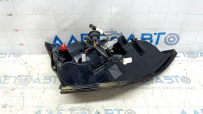 Nissan Rogue 21-24 right inner tailgate light, halogen + LED, us built, worn