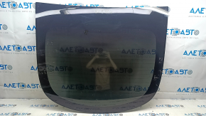Tesla Model Y 20-25 rear trunk glass scratched