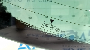 Tinted rear window of the VW Tiguan 2009-2018