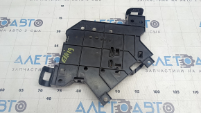 Audi E-Tron 19-23 junction box bracket