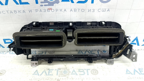 Nissan Rogue 21-24 Central Dashboard Air Deflector Scratches