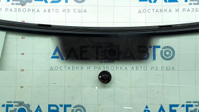 VW Tiguan 2009-2018 windshield, air along the edge, sand
