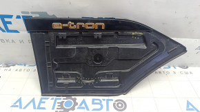 Right charging port plug for Audi E-Tron 19-23 cracked, broken fastener