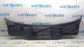 Plastic windshield wiper grille for the Audi E-Tron 19-23
