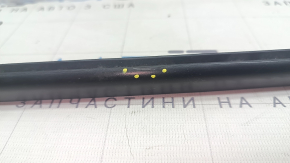 Right windshield molding for Audi E-Tron 19-23 scratches