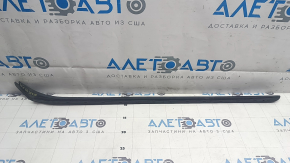 Right windshield molding for Audi E-Tron 19-23 scratches