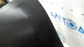 Porsche Macan 15-21 rear bumper lip structure, cracks in fasteners, scratches