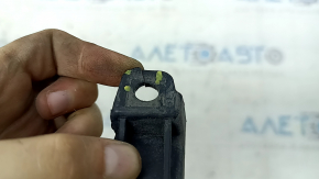 Porsche Macan 15-21 rear bumper lip structure, cracks in fasteners, scratches