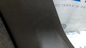 Right wheel arch trim for Porsche Macan 15-18, gray achatgrau, without trim, scratches, needs cleaning
