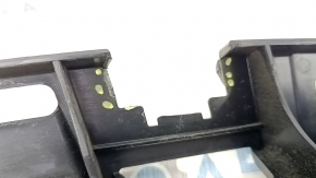 Rear bumper center mount for Porsche Macan 15-24 broken