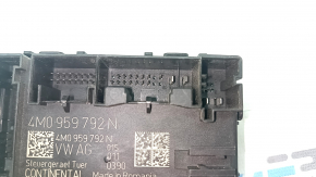 Audi E-Tron 19-23 front right door computer broken