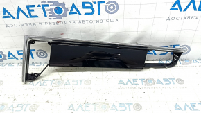 Right front panel trim for Porsche Macan 15-18, glossy black, scratches