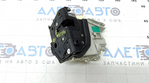 Rear right door lock Porsche Macan 15-18