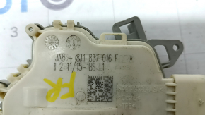 Front right door lock Porsche Macan 15-24
