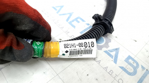 High-voltage cable through the entire body of the Toyota Sienna 21-25