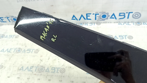 Porsche Macan 15-18 front side door trim, left rear, scratches