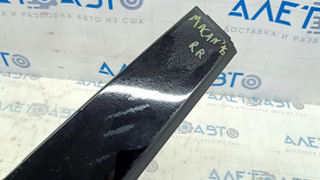 Porsche Macan 15-18 right rear side door trim, front, scratches, worn