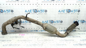 The intake pipe with the catalytic converter of the Toyota Sienna 21-24 is crushed.