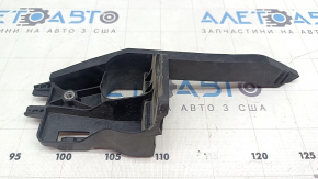 Left radiator deflector blind bracket for Audi E-Tron 19-23