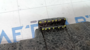 Porsche Macan 15-18 front bumper absorber cracks in the mountings
