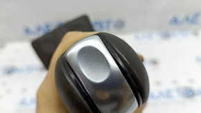 Porsche Macan 15-18 automatic transmission knob, achatgrau gray leather, scratches