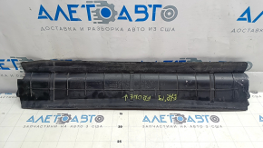 Lower radiator deflector for the Audi E-Tron 19-23