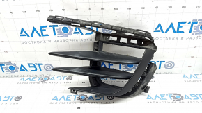 Left front bumper grille for Porsche Macan 15-18, complete, structure, broken mount, scratches
