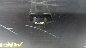 Lower rear left door trim for Porsche Macan 15-21, structure, broken fastening