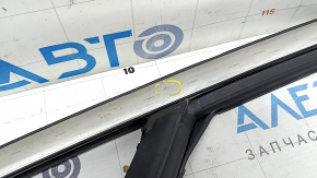 Upper front left door molding for Ford Escape MK4 20-24 chrome, with glass seal, butt