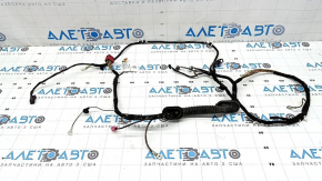 Right tailgate wiring for a Porsche Macan 15-18